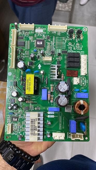 rx 7900 xtx: Salam aliram soyuducu platasi ELG EBR816520 bu kodla olan plata aliram — 2