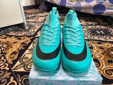 kişi ucun cimərlik ayaqqabısı: Butslar Ölçü: 37, Yeni — 3