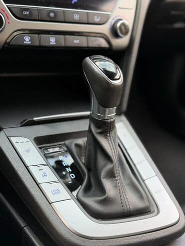 купить чехлы на авто: Hyundai Elantra: 1.6 л | 2017 г. Седан — 11