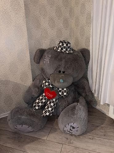 Teddy Miska satilir Cox yekedir original teddy-dir. Deyerinden qat qat