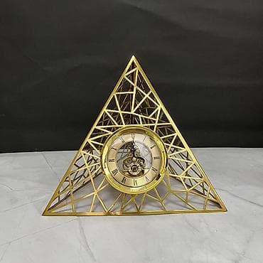 Картины и портреты: Настольные часы, Механические — 1