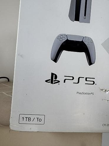 basavik qutu: Sony PlayStation 5 slim (Diskli Versiya) – 1 TB Xüsusiyyətlər: - — 3