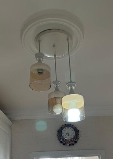 Vazalar: Çılçıraq, 3 lampa, Şüşə — 1