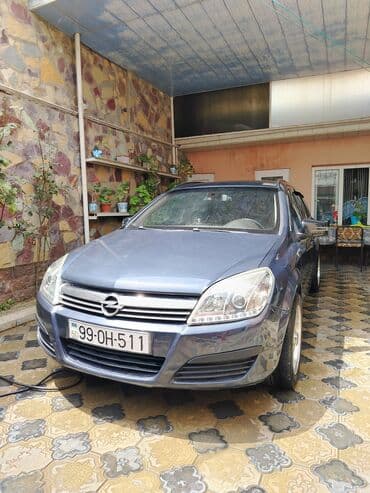 topaş maşın: Opel Astra: 1.6 l | 2006 il 651813 km Universal — 1