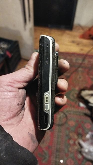 tel halva: Sony Xperia Zr, rəng - Qara, Düyməli — 3