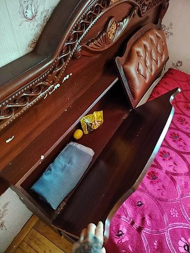 Matrası yaxşı vəziyyətdədi qiymət sonduKlassik üslubda taxta — 5