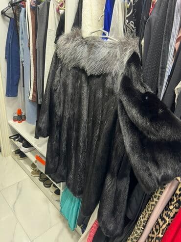женские шубы из чернобурки: Шуба, M, L, цвет - Черный — 3