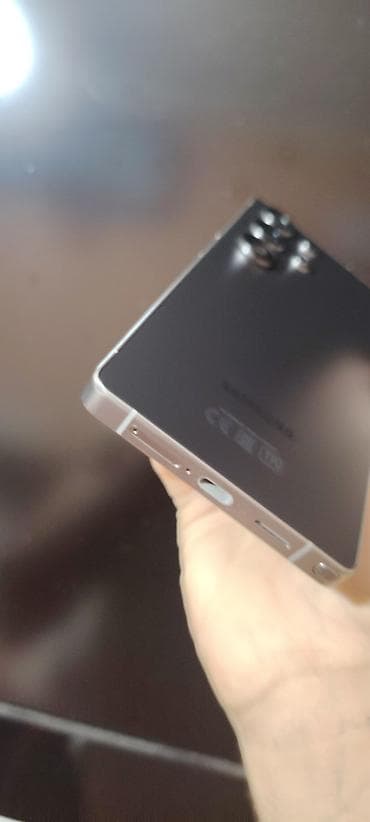 galaxy note 5: Samsung Galaxy S25 Ultra, 512 GB, rəng - Boz, Simsiz şarj — 4