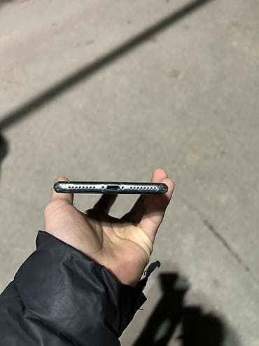 iphone 12 islenmis: IPhone 8 Plus, 256 GB, Jet Black — 8