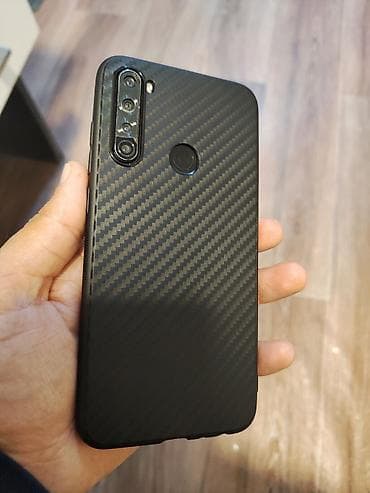 xiomi civi 1: Xiaomi redmi not 8, Mingəçevirde 128 yaddaş ram 6. 4+2,arxa qapağı — 1