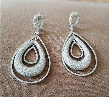 bijuteriya sirgalar: Gözəl dizaynlı, damla formalı sallantılı sırğalar. - Rəng: gümüşü. - — 1