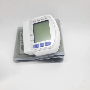 Təziq aparati Davleni olçen Tonometr tam avtomatikdir. Biləyə