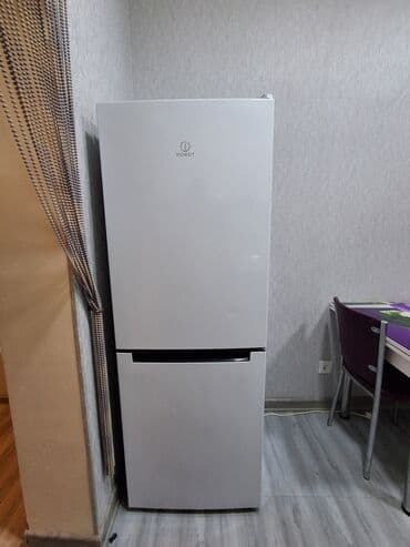 Техника для напитков: Б/у 2 двери Indesit Холодильник Продажа, цвет - Белый — 4