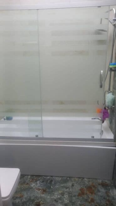 sekide kiraye evler ayliq 2022: Ağ şəhərdə 7 mərtəbənin 6 cı mərtəbəsində 2 otaqlı ev 1200 kirayə — 7