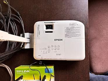 mini proyektor: Epson EB-E350 proyektor + montaj üçün asqı qolu + TP-Link ikiantennalı — 6
