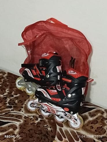 детский костюм для плавания: İkisi 50 manatdı, tək qırmızı 30, tək göy 25. İnline konkis (roller — 1