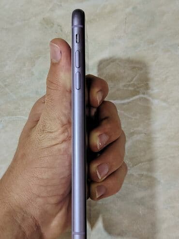 iphone 11 pro ikinci el: IPhone 11, 64 GB, Face ID — 8