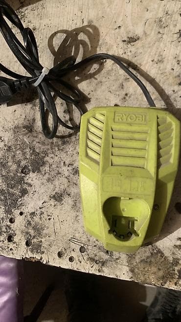 mercede c 250: Ryobi batareya şarj cihazı – model BCL12L1H - Uyğunluq: Ryobi 12V — 1