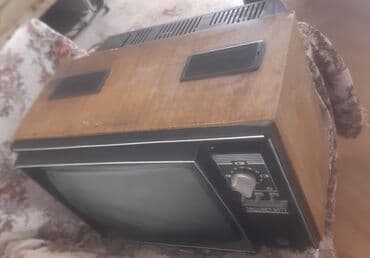 kişilər üçün yun corablar: Retro televiziya - " Рассвет 307/1" ( Rassvet 307/1) — 1