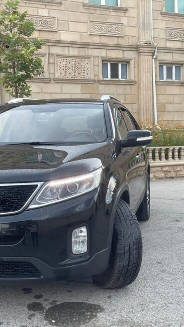 yağış sensoru: Kia Sorento – qara rəngli, şəhər və uzun yol üçün rahat və güclü SUV — 9