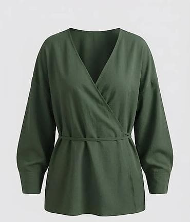 кимоно: Zeytun-yaşıl rəngdə, kimonoya bənzər kəsişməli bluz. Ön hissədə — 4