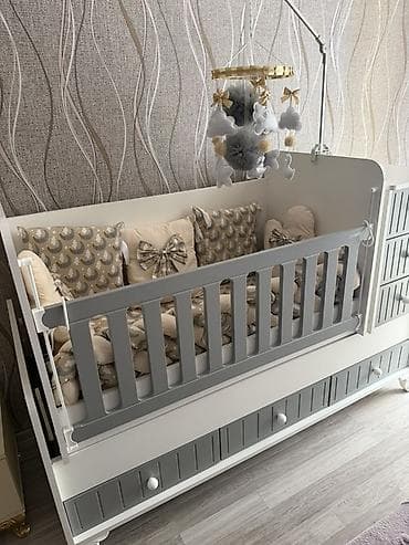 yastıq satışı: Oğlan və qız üçün, Yeni, Dördbucaq, Beşik, Dəst ilə, Matras ilə, Yellənmə mexanizmsiz — 3