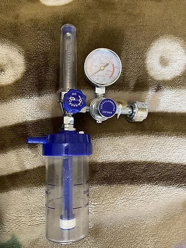 inqalyator: Oksigen reduktoru və nəmləndirici balonlu axın tənzimləyicisi - — 1