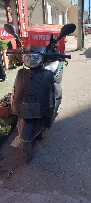 Mopedlər,skuterlər: Satılır: şəhər içi çatdırılma və gündəlik istifadə üçün praktik — 1
