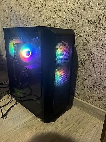 Oyun və gündəlik istifadə üçün toplama masaüstü kompüter Texniki