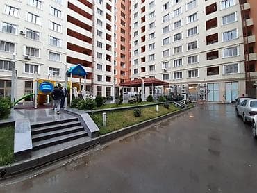 babək: - Elmlər Metrosun Yanında - Bakı Dövlət Universitetin yaxınlığında - — 3