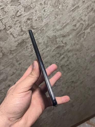 смарт телевизор: Poco F3, 128 ГБ, цвет - Черный, Отпечаток пальца — 4