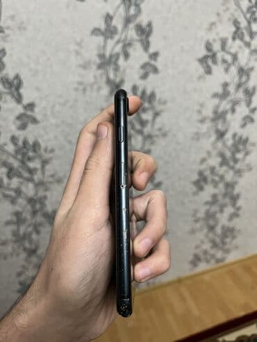 euromax 2020: IPhone SE 2020, 64 GB, Qara, Barmaq izi — 6