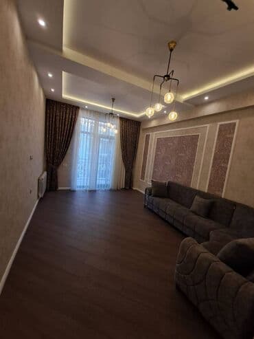 xətaidə kirayə evlər: Xətai metrosunun yaxınlığında ag sehere yaxin yaxin 7 mertebeli — 1