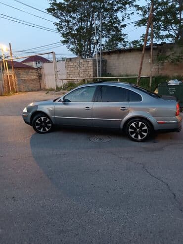 turbo az 06 lar: Salam mən sürücü işi axtarıram BC sürücülük vəsiqəm var özümdə Rəis — 1