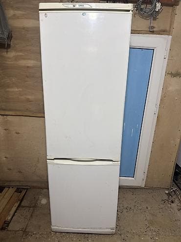 İşlənmiş 2 qapılı Stinol Soyuducu Satılır, rəng - Ağ, Təkərli lalafo.az -da İşlənmiş 2 qapılı Stinol Soyuducu Satılır, rəng - Ağ, Təkərli