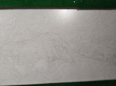 balkon ucun metlax: Mərmər naxışlı keramik plitə - Rəng: açıq bej/krem tonları, təbii — 1