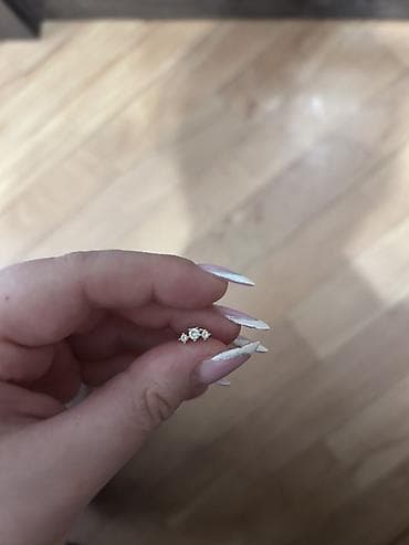 sallanan sirgalar: Sırğa — 3