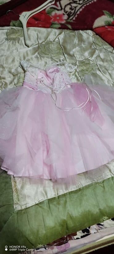 Qoruyucu plyonka və şüşələr: 3 - 4 yaş, Yeni — 1