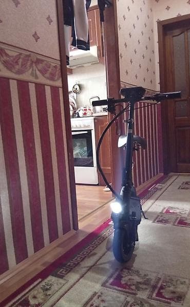 Elektrik nəqliyyatı: Elektrik skuter - Güclü ön far və arxa işıq – gecə və zəif işıqda — 4