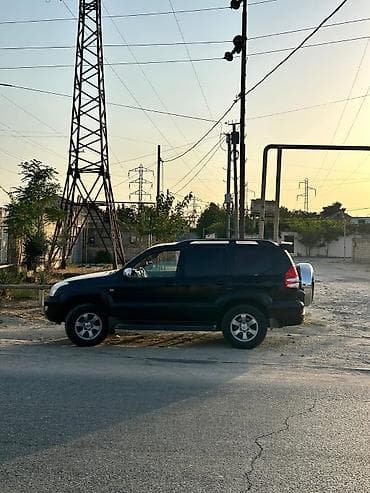 190 e: Toyota Land Cruiser Prado: 4 l | Ofrouder/SUV — 4