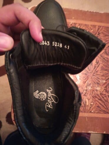 Brend: Bayza Model kodu: 8843 5228 Ölçü: 41 Məhsul: Qara rəngli kişi