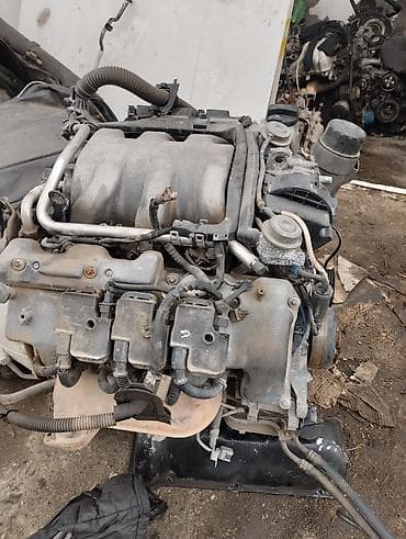 mercedes 200: Mühərrik və sürətlər qutusu komplekti - Benzinli V6 mühərrik — 2