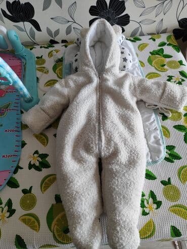 Пиджаки: 0-4 ay.Təzədir çox az isdifadə olunub.85 manata alinib.Heç bir — 2
