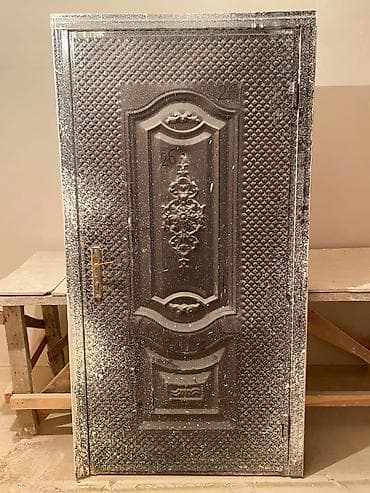 seyfi qapi: Demir qapı Demir qapi 80azn Xirdalan 5449 leli - Material: tam — 1