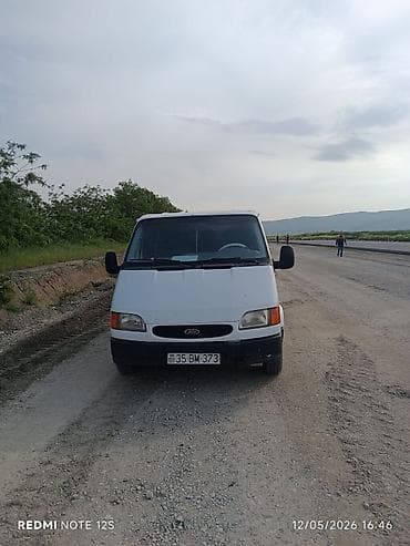 oka avtomobil: Ford Transit mikroavtobus - Korpus: ağ rəng, yan sürüşkən qapı - — 3