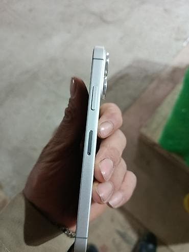 iphon xr: Iphone xs 17 pro korpusuna yigilib korpus ideal veziyetdedi ekranda — 7