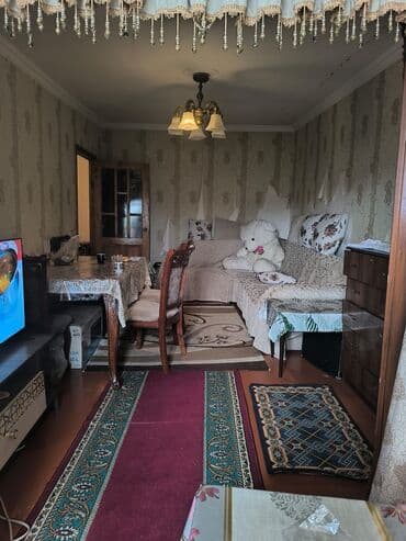 kirayə neftcilər: Salam. Ev 1 otagin 2ye bölünmesidir. Real aliciya cuzi endirim olacag — 2