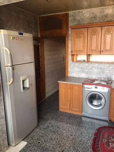 ist petrol tbilisi prospekti: Bakı, 5 otaqlı, Köhnə tikili, m. Neftçilər, 110 kv. m — 15