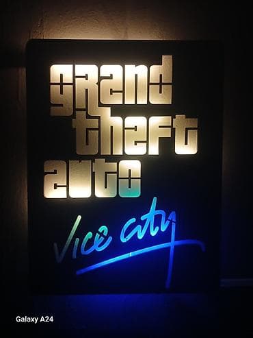 qedimi caynik: LED işıqlı dekor lövhələri və neon fiqurlar Damin 4 ed nerd 2 ed Tv — 3