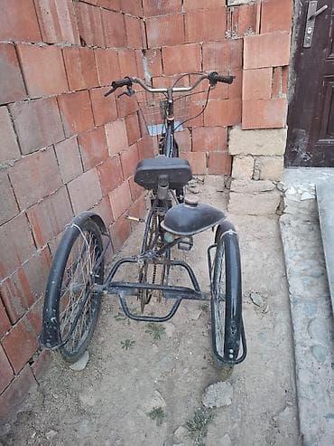 - ?, 50 sm3, 2022 il, 1 km